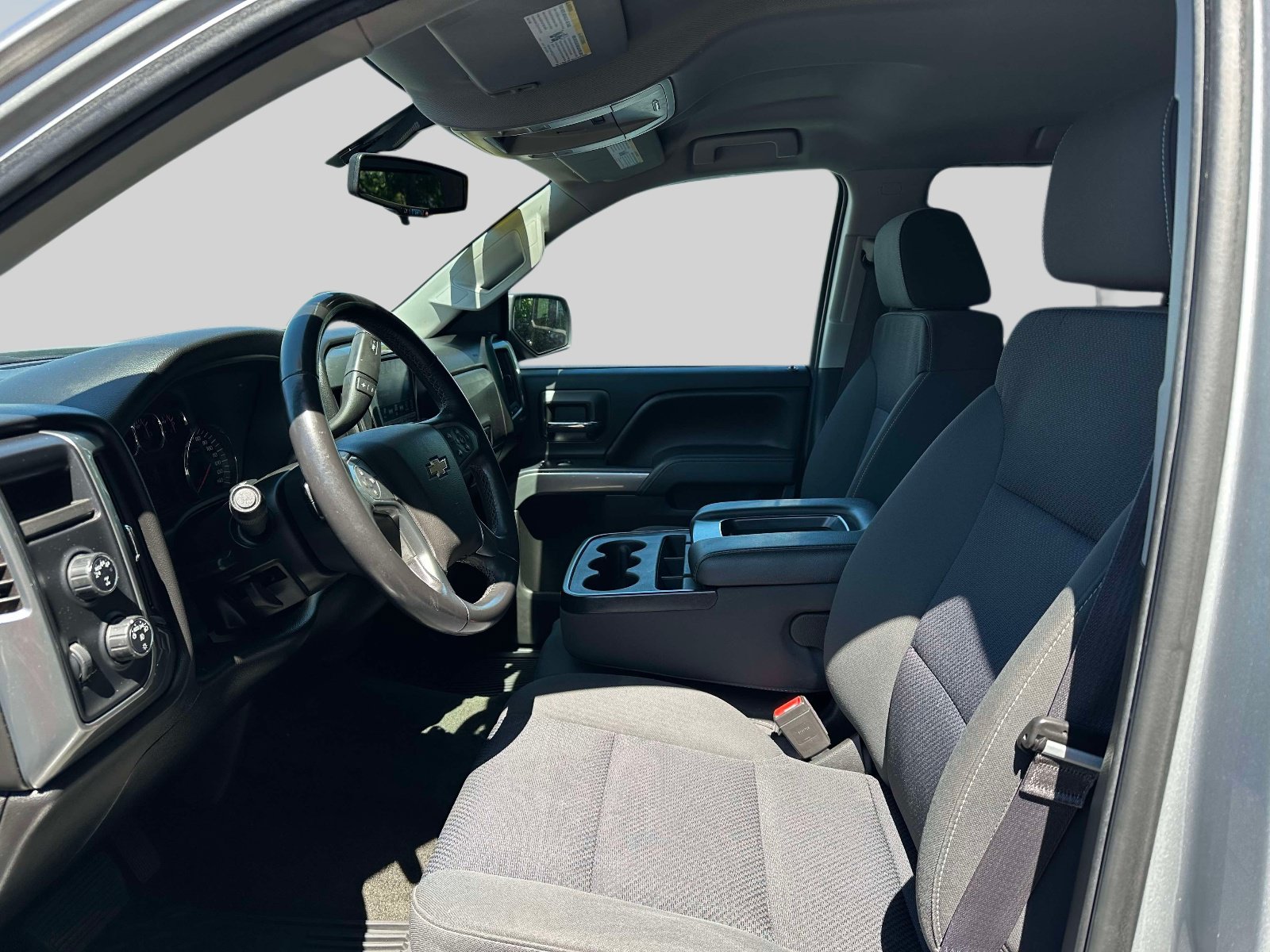 Used 2017 Chevrolet Silverado 1500 LT w/ All Star Edition AWD/4WD image 14