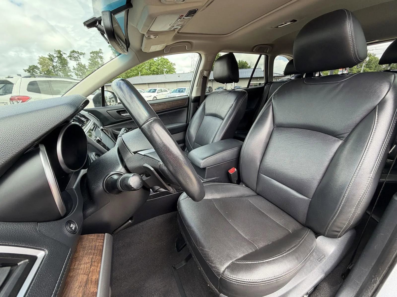 Used 2018 Subaru Outback 2.5i Limited w/ Protection Package #1 AWD/4WD image 13