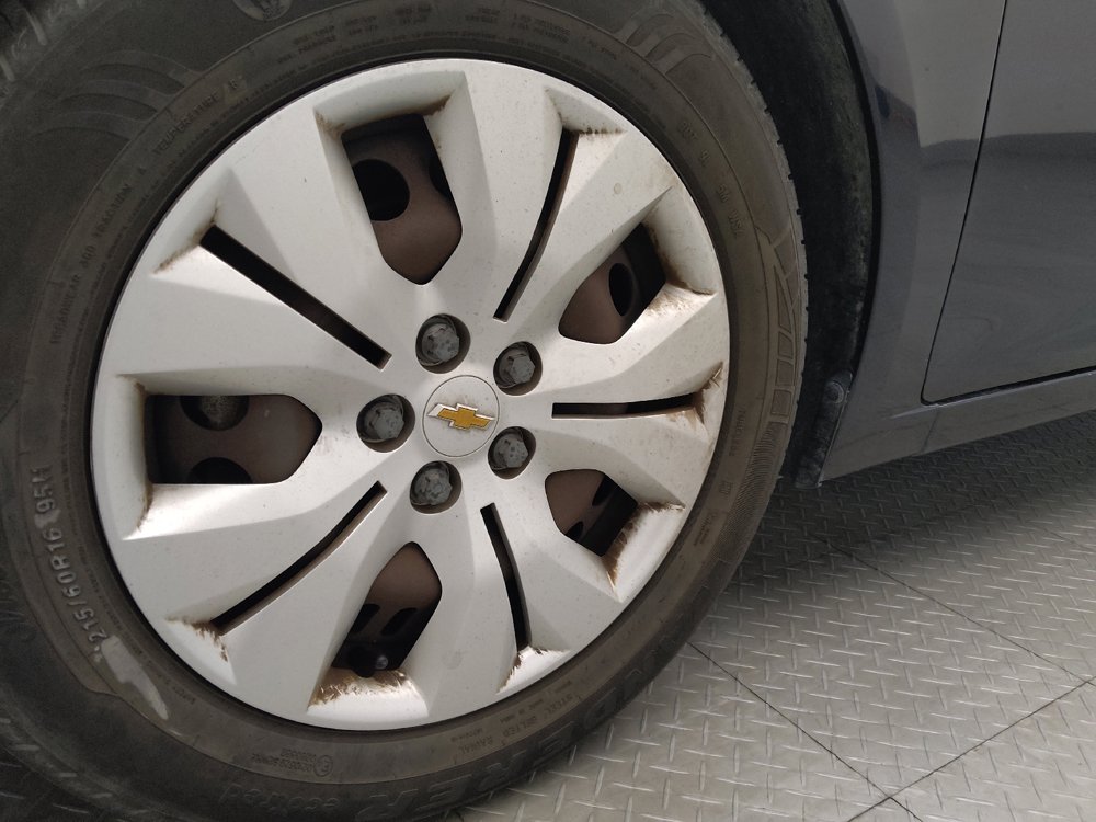 Used 2016 Chevrolet Cruze LS FWD image 31