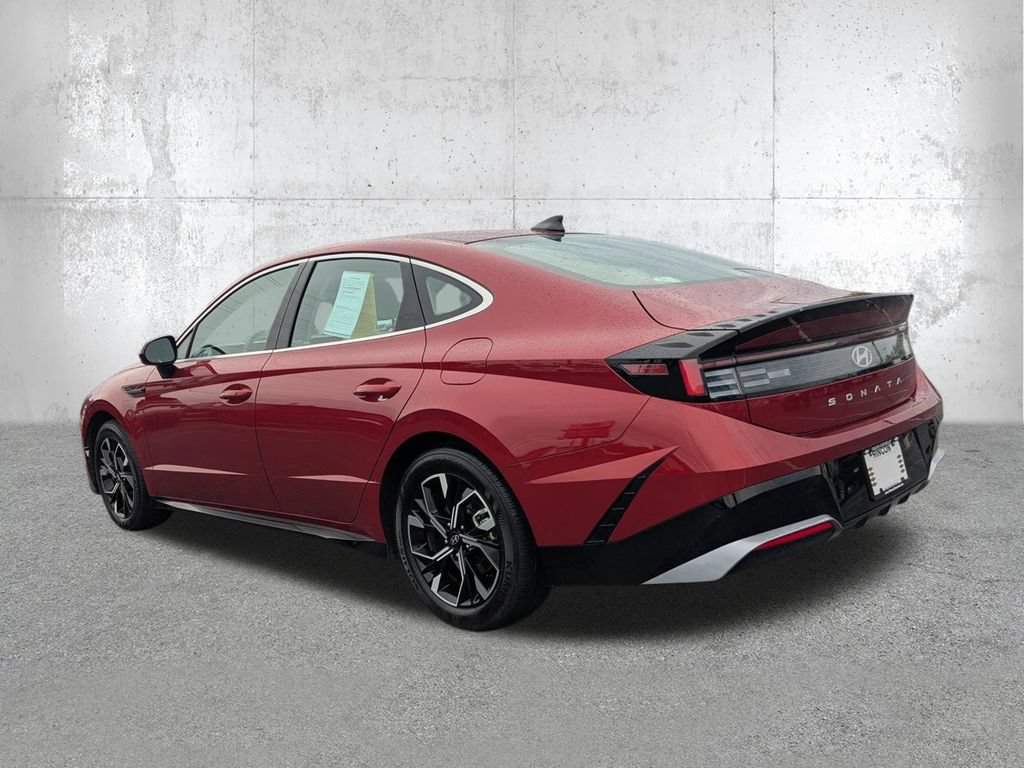 Used 2025 Hyundai Sonata SEL FWD image 7