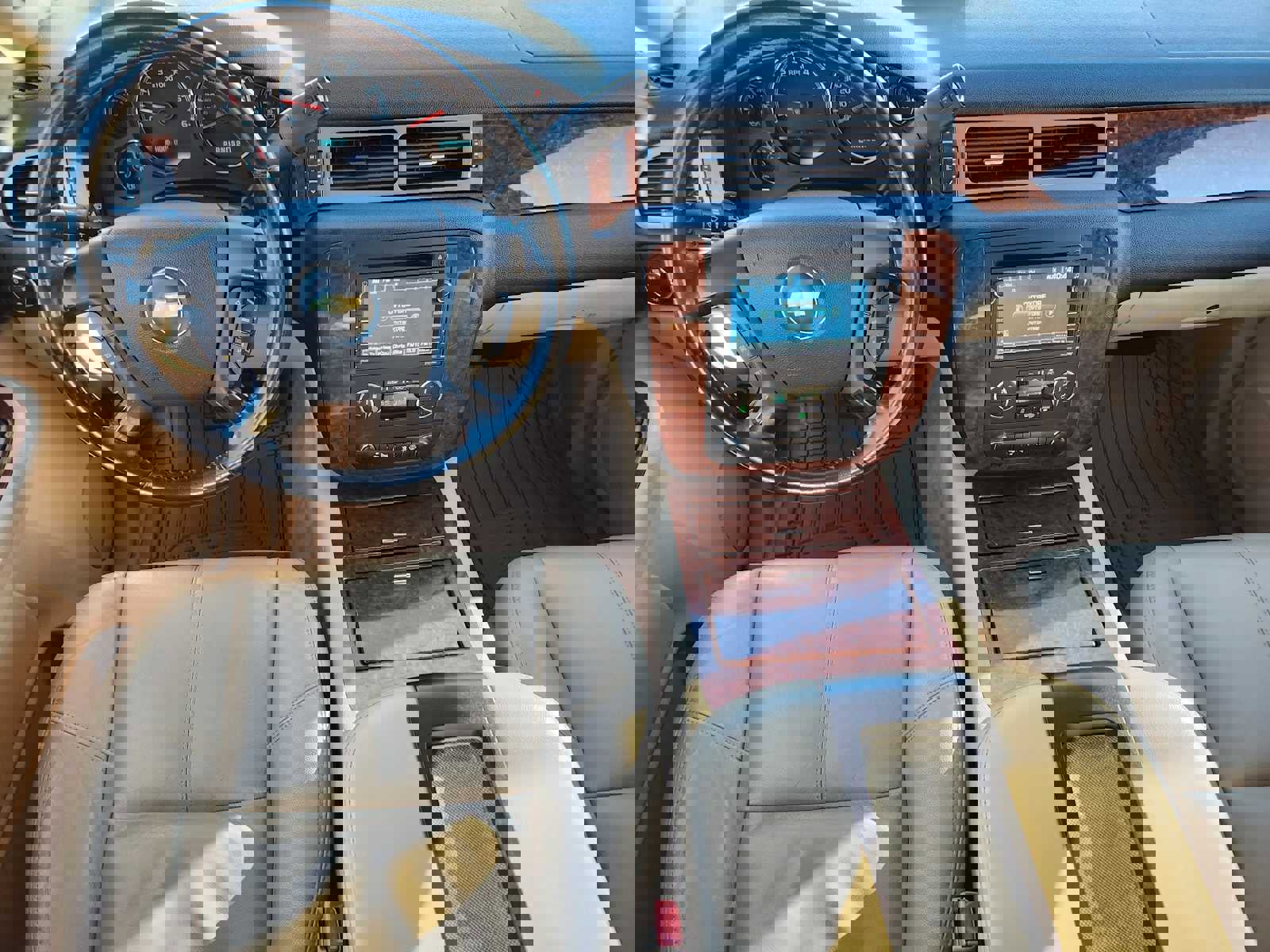 Used 2008 Chevrolet Avalanche LTZ w/ LTZ Preferred Equipment Group image 13