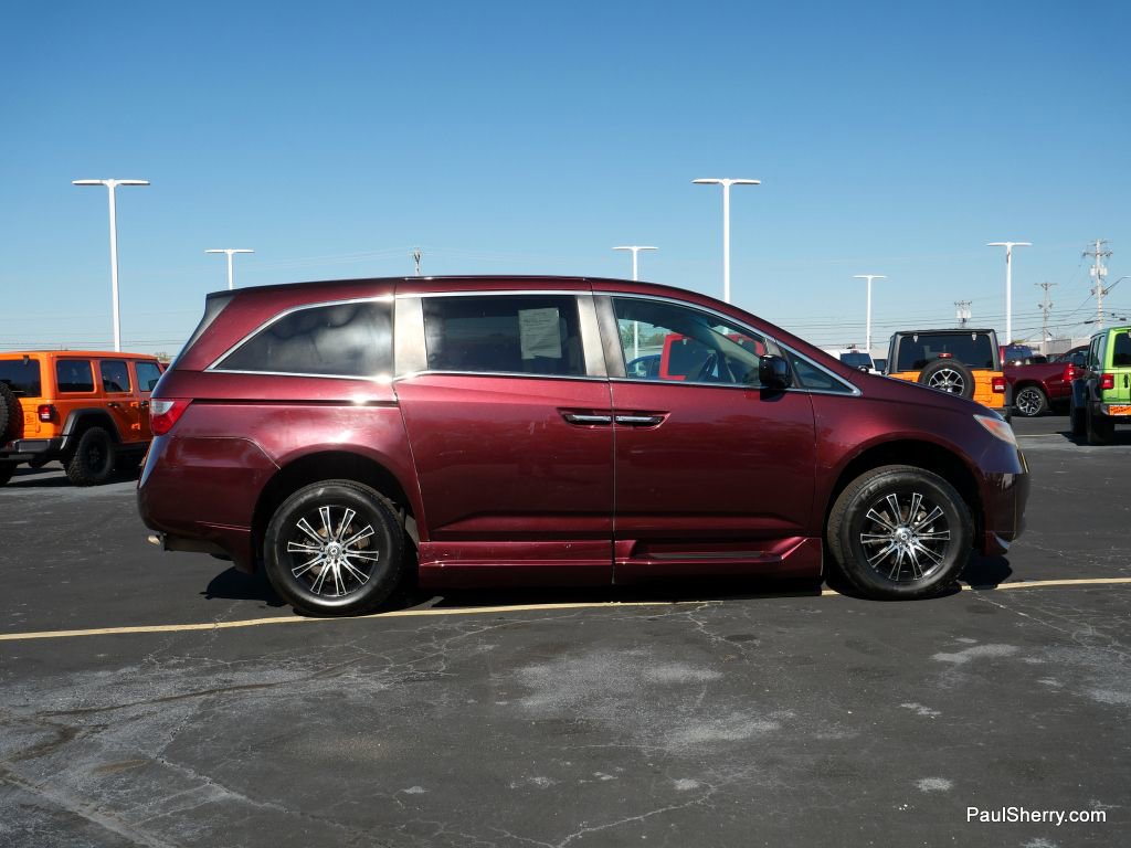 Used 2011 Honda Odyssey EX-L image 30