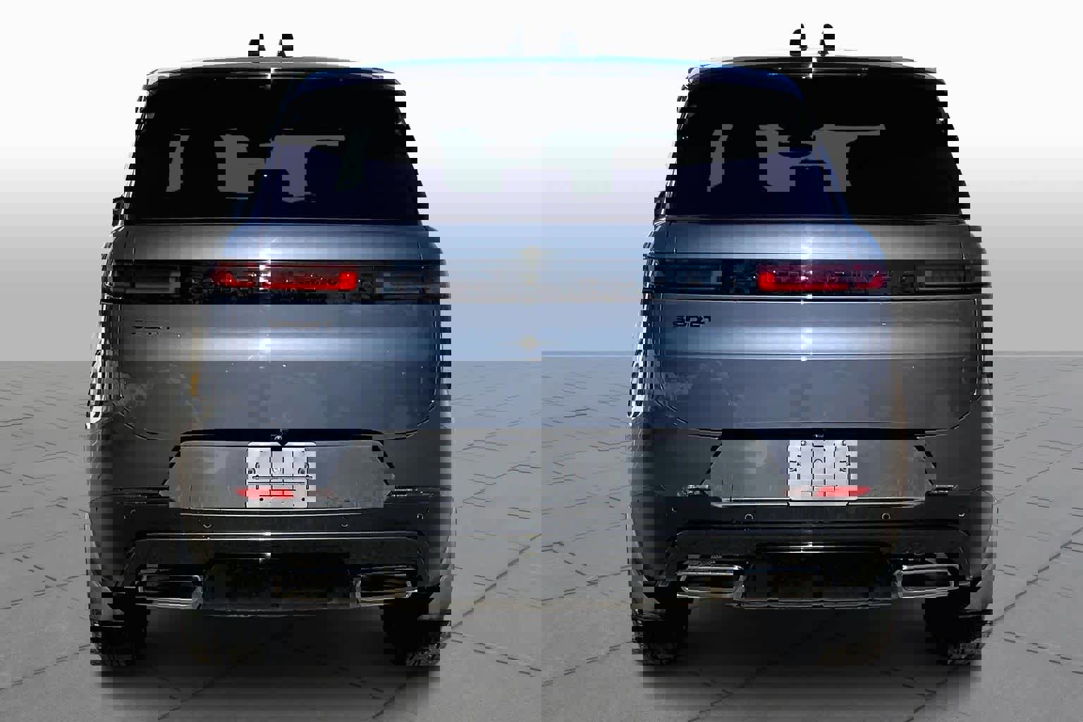 Used 2025 Land Rover Range Rover Sport SE image 5