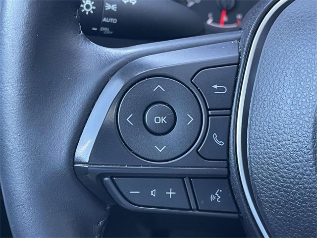 Used 2022 Toyota Corolla Cross LE image 31