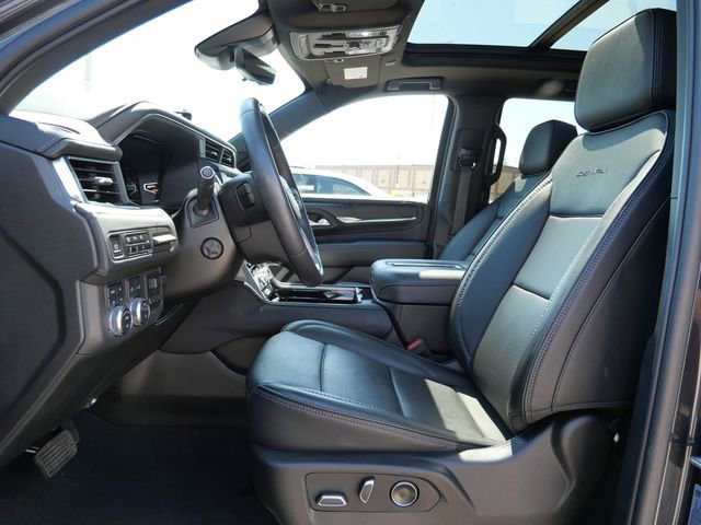 Used 2023 GMC Yukon Denali w/ Denali Reserve Package AWD/4WD image 11