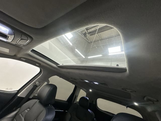 Used 2020 Kia Telluride SX w/ SX Prestige Package image 17