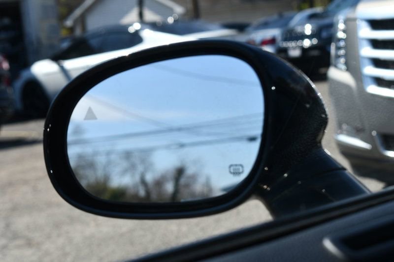 Used 2018 Dodge Challenger SRT w/ Technology Group image 34