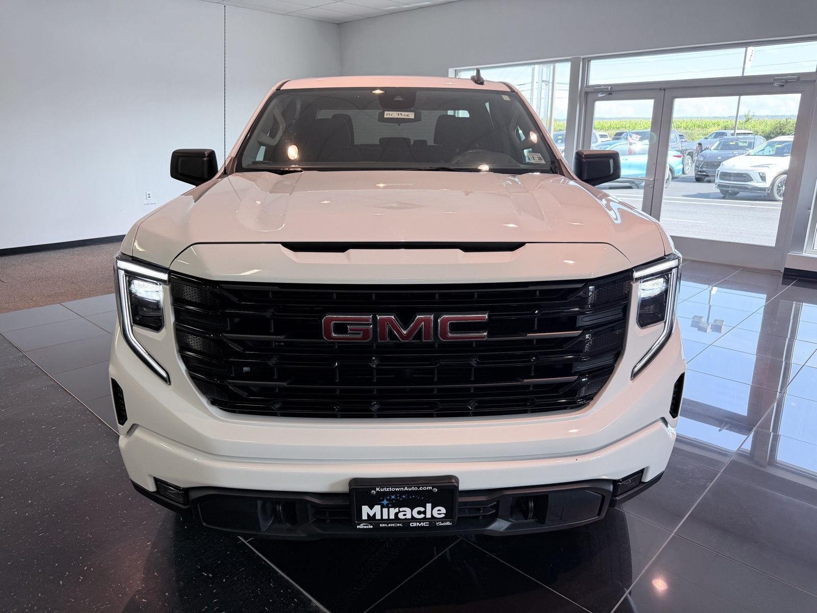 Used 2023 GMC Sierra 1500 Elevation AWD/4WD image 17
