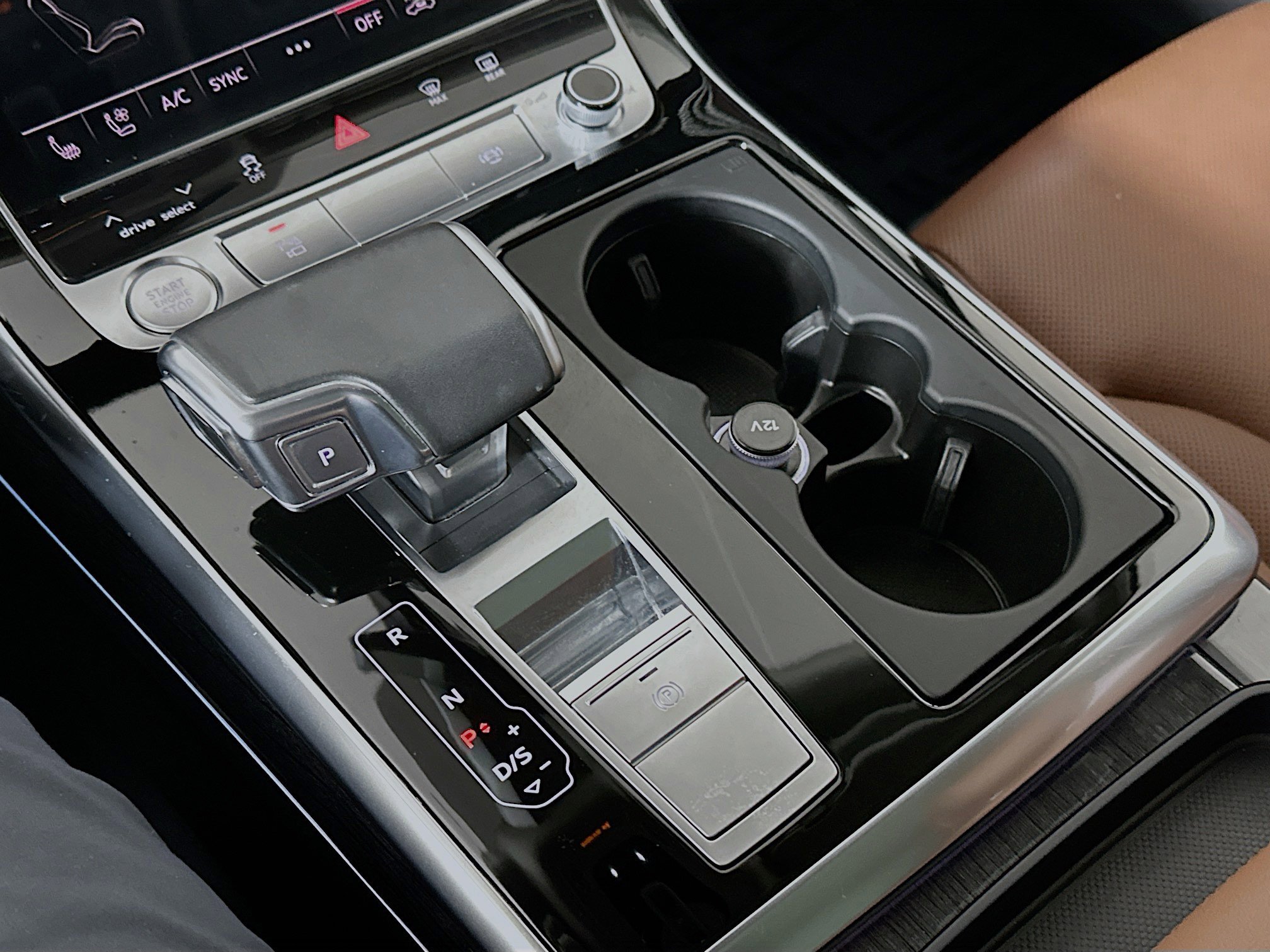 Used 2020 Audi Q7 3.0T Prestige image 17