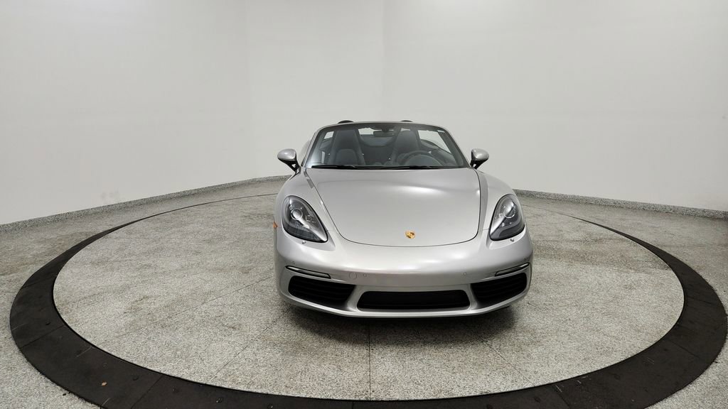 Used 2017 Porsche 718 Boxster S RWD image 8