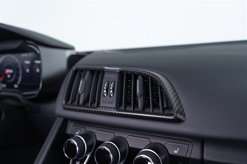 Used 2017 Audi R8 V10 plus AWD/4WD image 71