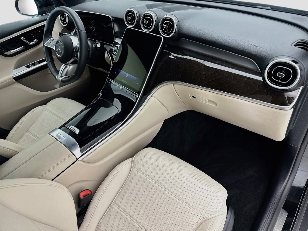 Certified 2026 Mercedes-Benz GLC 300 image 15