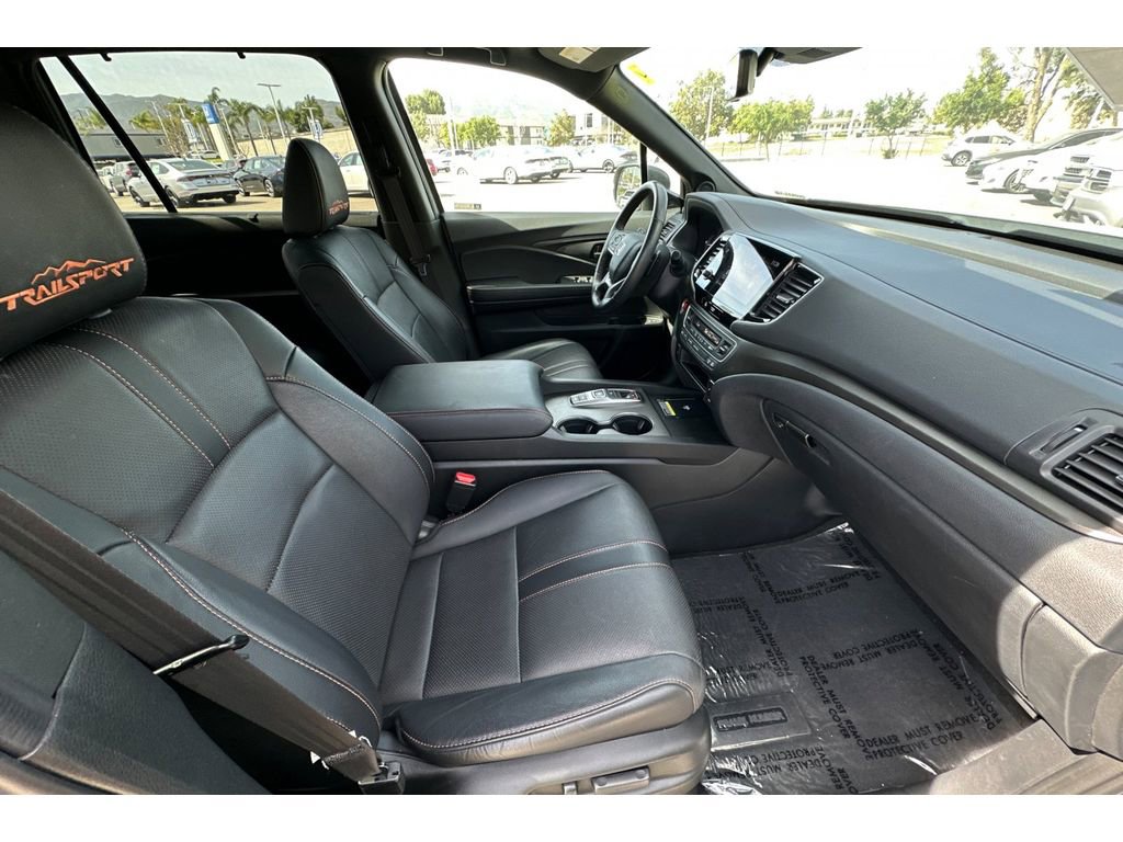 Used 2024 Honda Passport TrailSport image 19