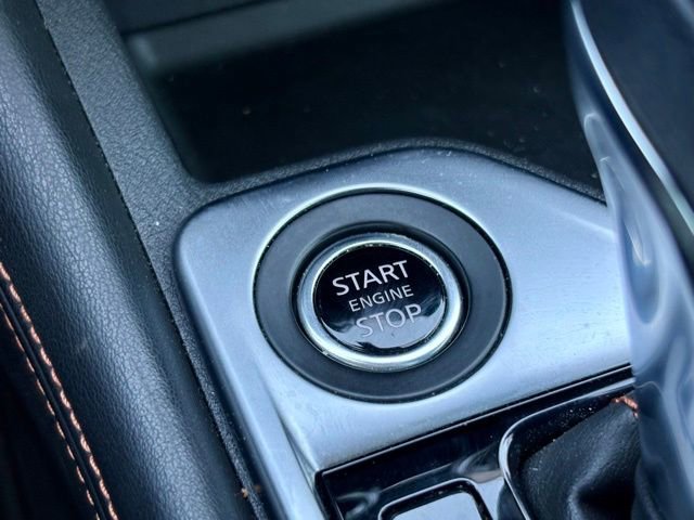 Used 2023 Nissan Sentra SR w/ SR Premium Package FWD image 21