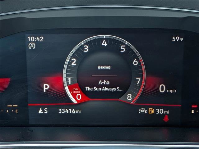 Used 2023 Volkswagen Tiguan SE R-Line image 11