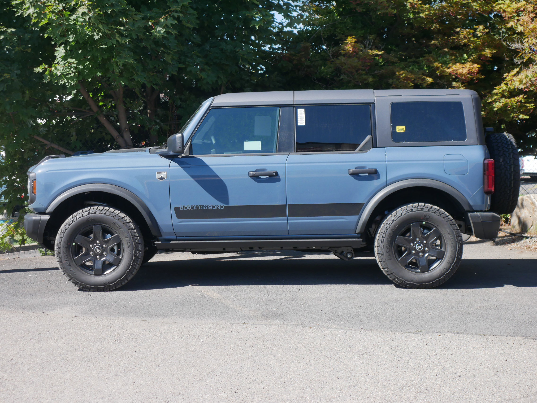 New 2025 Ford Bronco Big Bend w/ Black Diamond Package AWD/4WD image 19