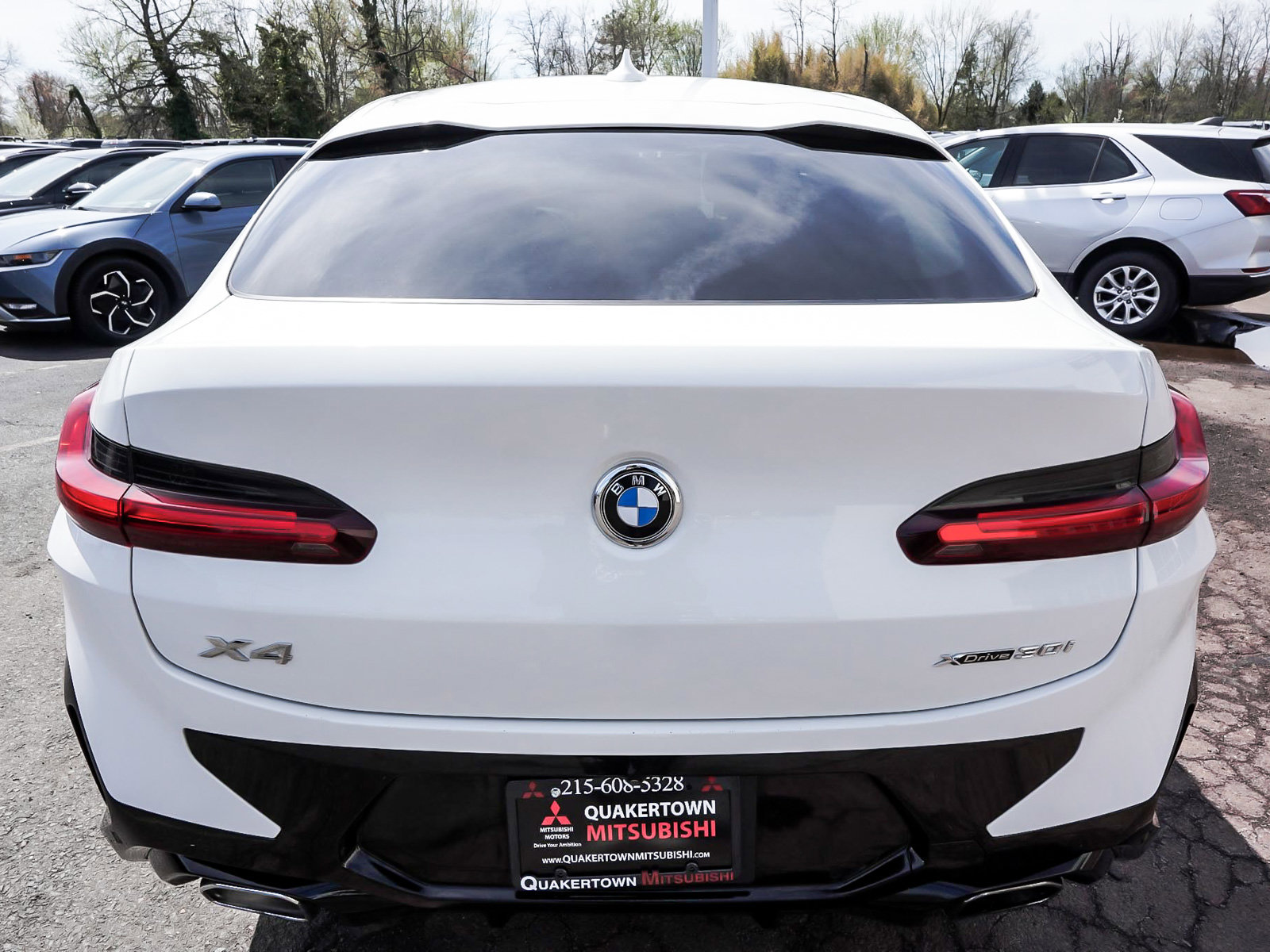 Used 2024 BMW X4 xDrive30i w/ Premium Package image 5