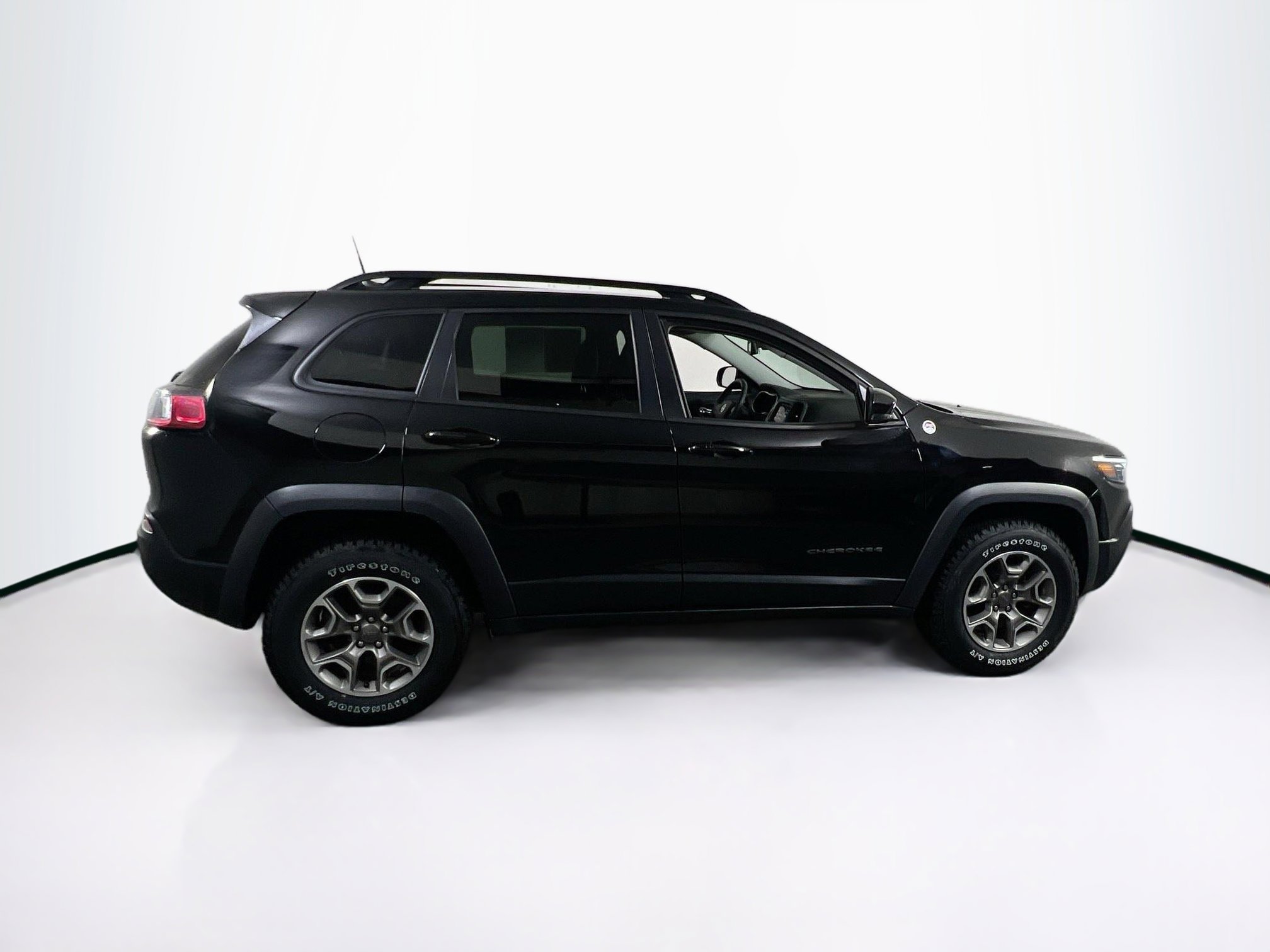Used 2022 Jeep Cherokee Trailhawk w/ Premium Leather Package image 4