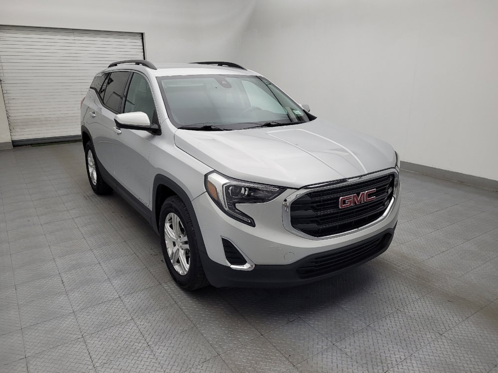 Used 2020 GMC Terrain SLE w/ Driver Convenience Package FWD image 13