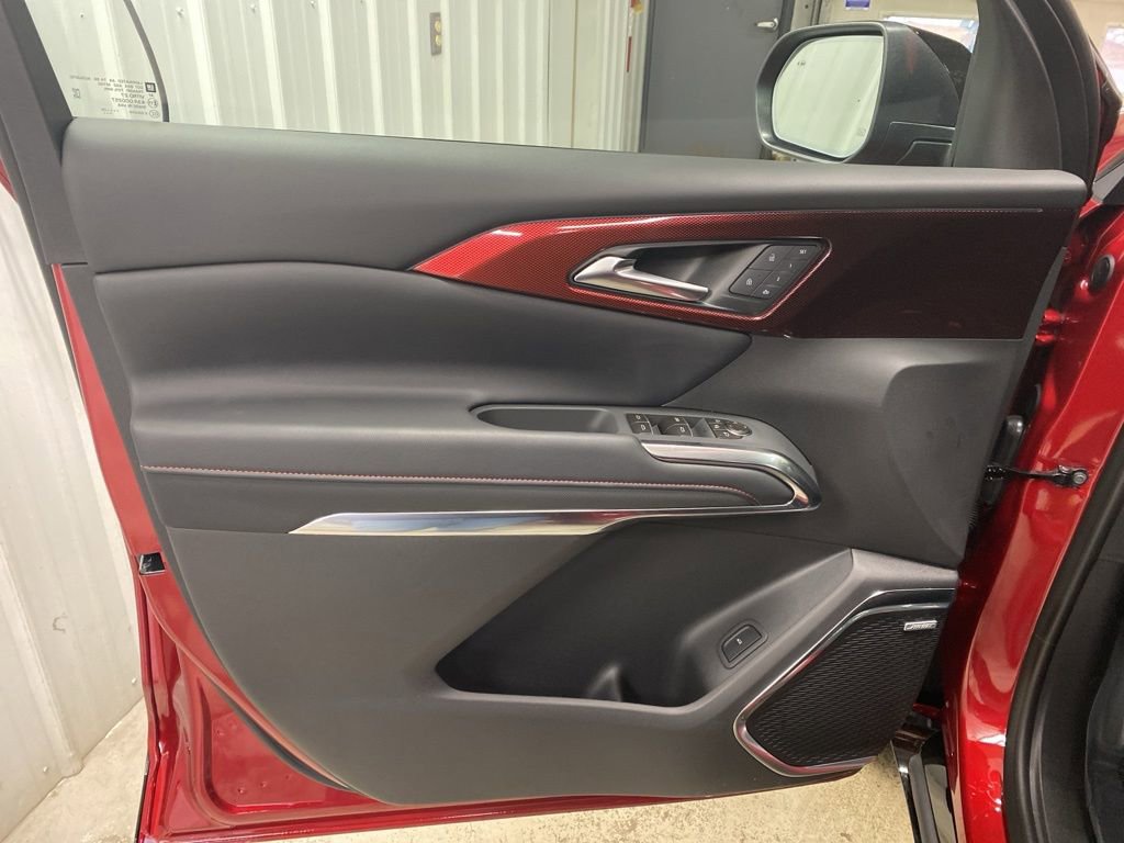 New 2026 Chevrolet Traverse RS w/ LPO, Floor Liner Package AWD/4WD image 35