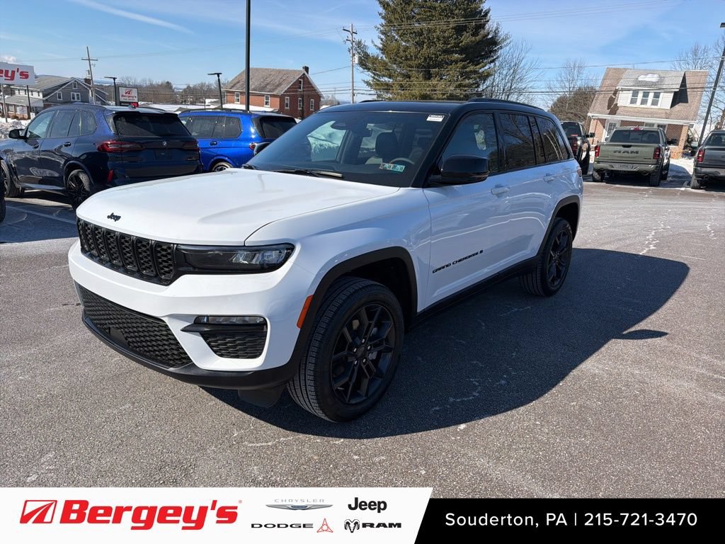 New 2025 Jeep Grand Cherokee Limited AWD/4WD image 1