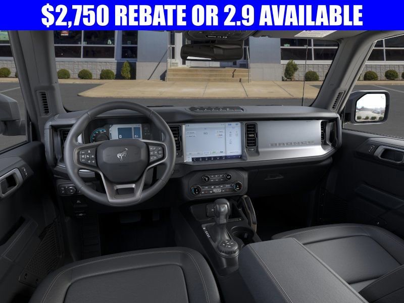 New 2025 Ford Bronco Badlands image 9