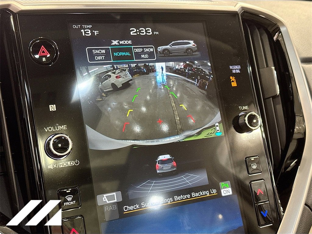 Used 2023 Subaru Ascent Limited w/ Technology Package image 16