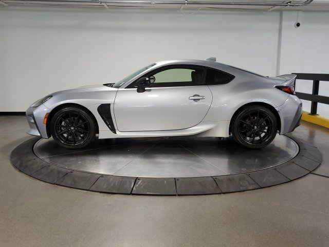 Used 2023 Toyota GR86 Premium w/ ALL Weather Mat Package (TMS) RWD image 6