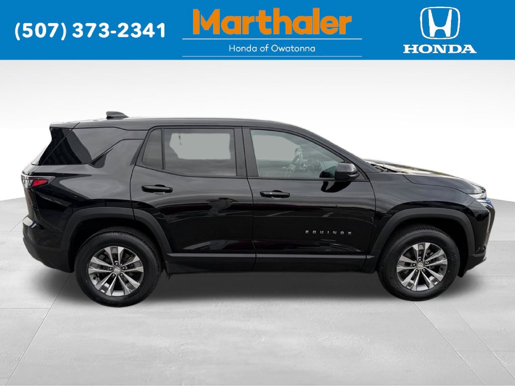 Used 2025 Chevrolet Equinox LT AWD/4WD image 6