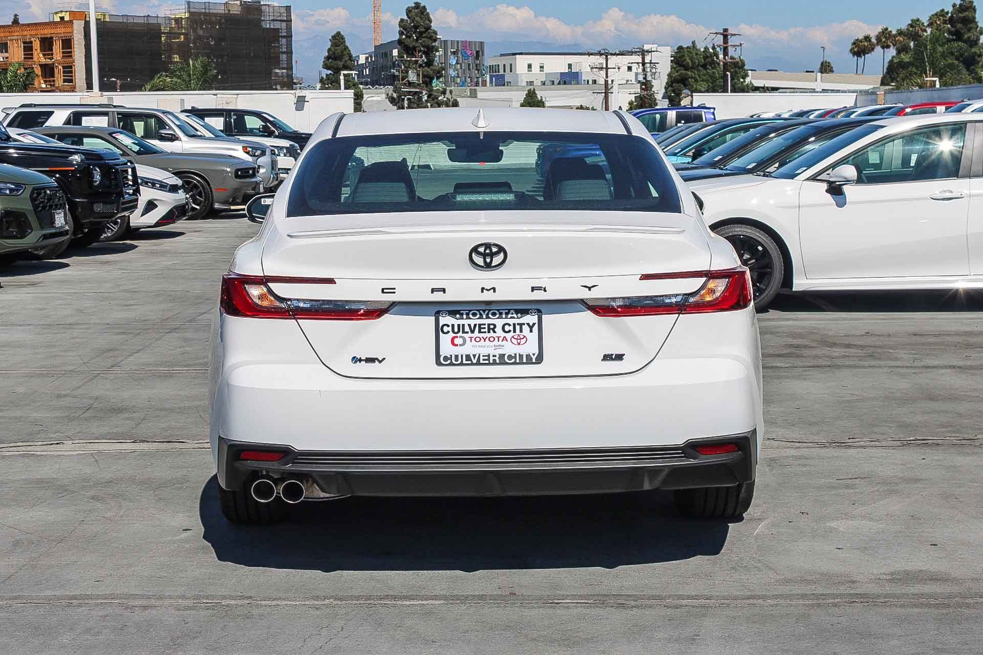 New 2026 Toyota Camry SE w/ Convenience Package FWD image 8