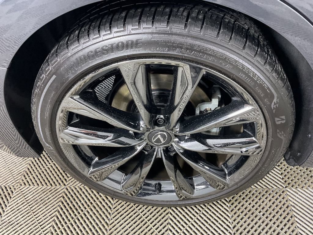 Used 2024 Lexus IS 350 F Sport image 10