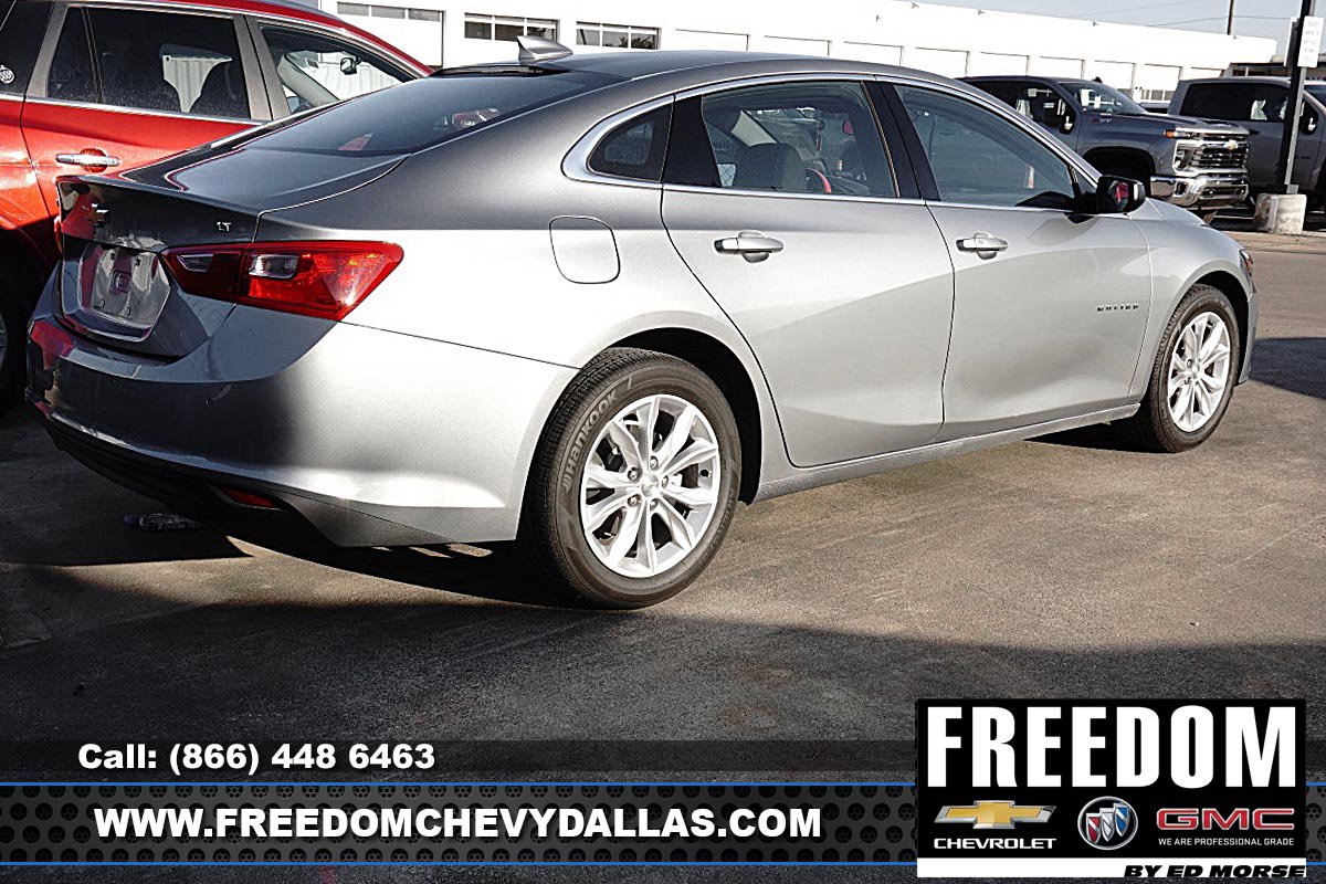 Used 2025 Chevrolet Malibu LT FWD image 6