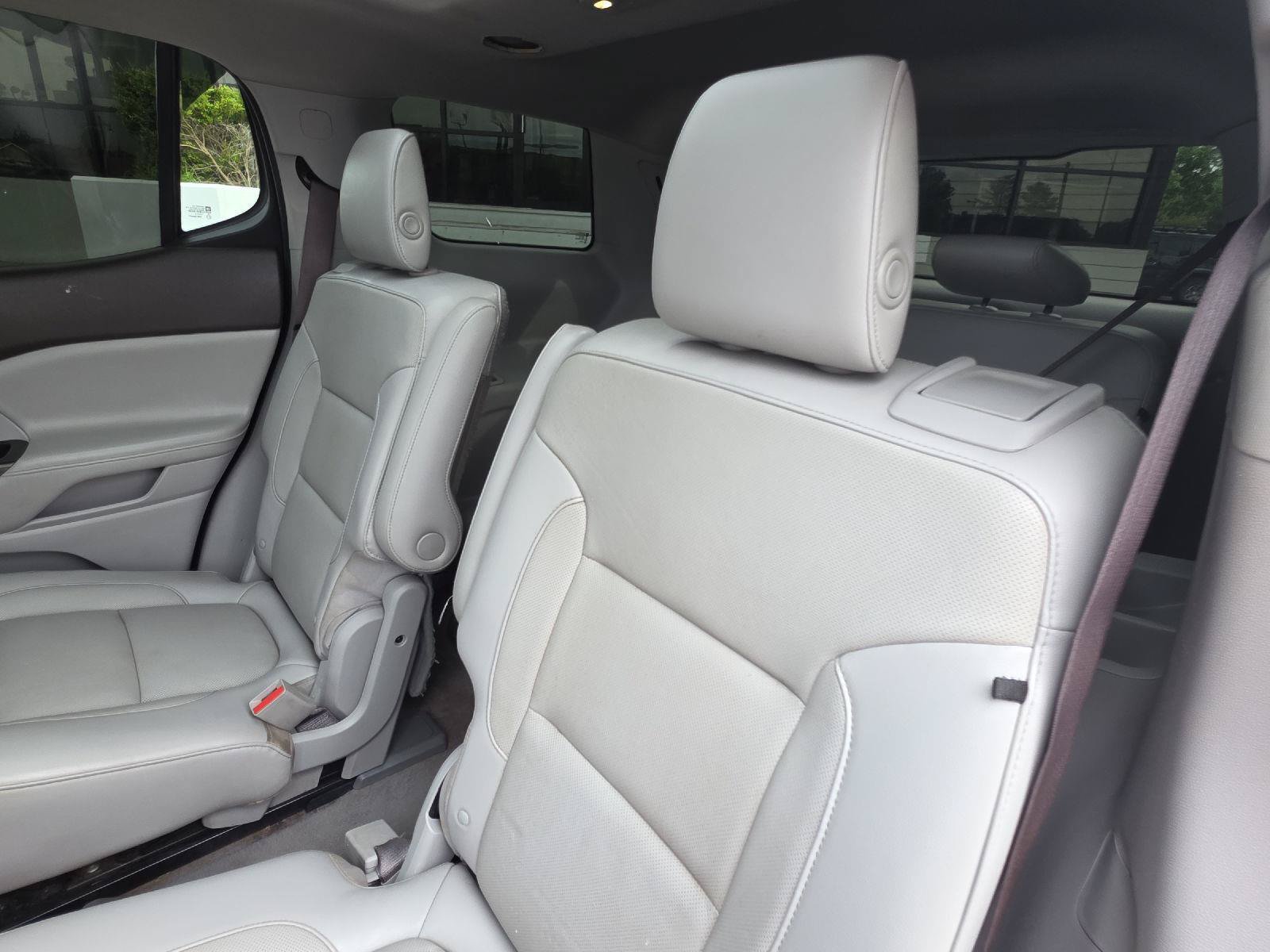 Used 2019 GMC Acadia SLT FWD image 41