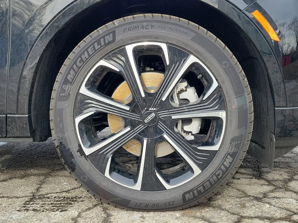 New 2026 Lincoln Nautilus Reserve AWD/4WD image 9