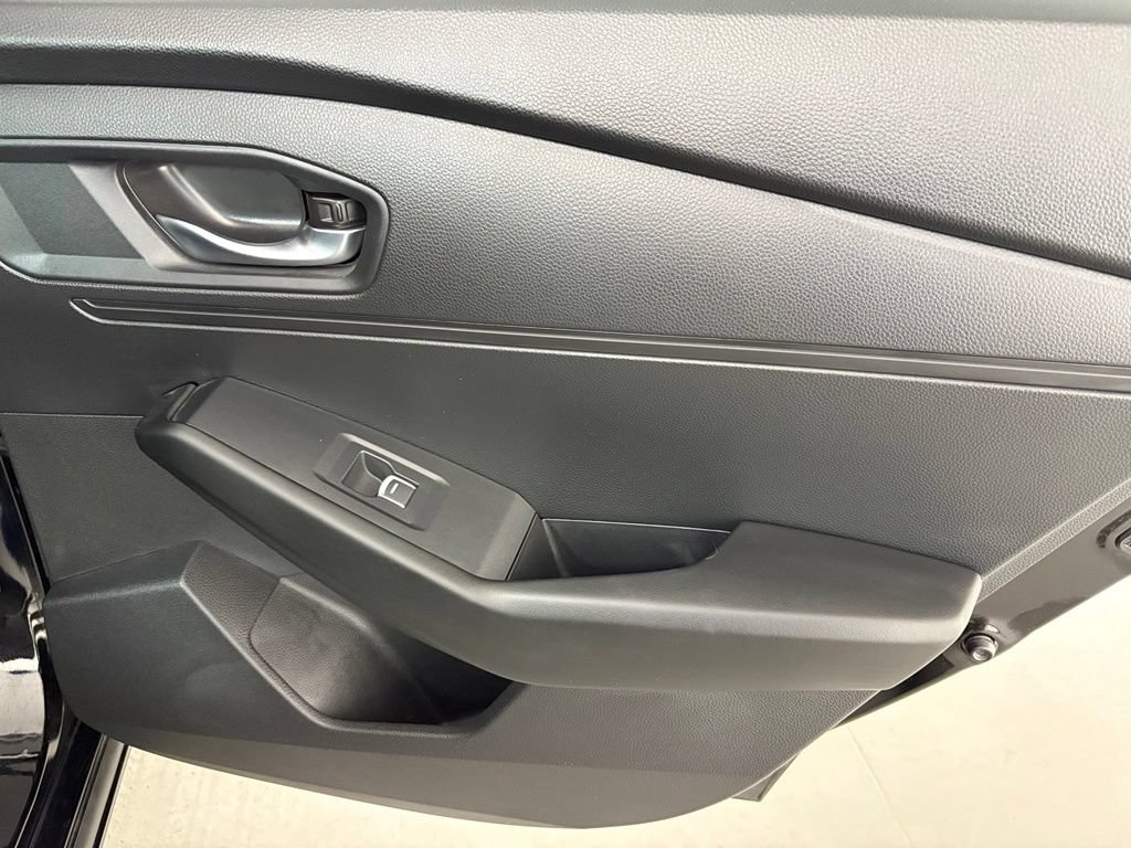 Used 2023 Honda Accord Sport image 35