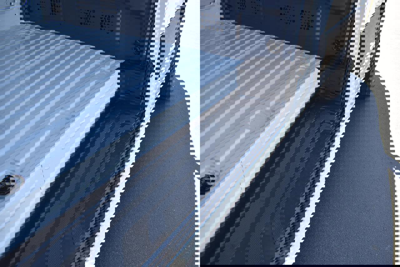 New 2025 Mercedes-Benz Sprinter 2500 image 13