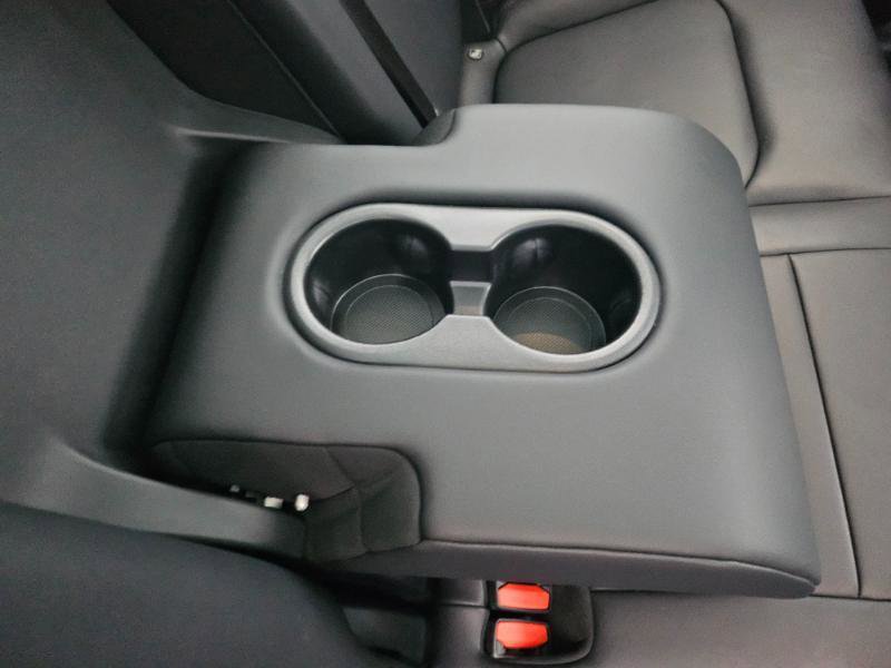 Used 2024 Tesla Model Y Long Range image 63