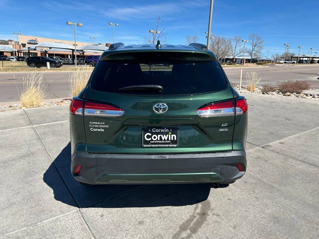 Used 2024 Toyota Corolla Cross LE image 7