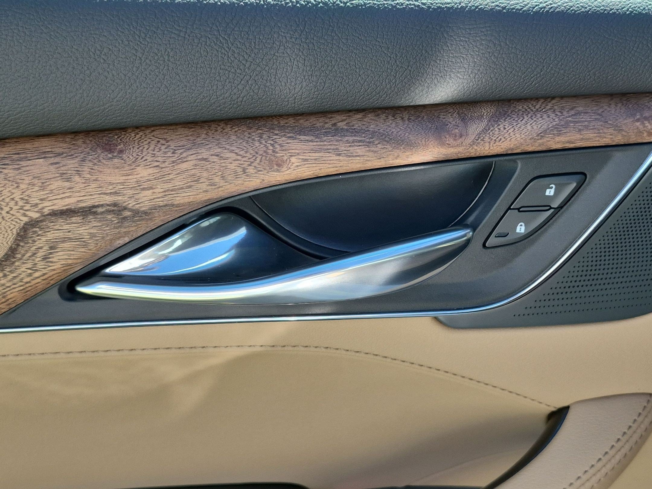 Used 2026 Cadillac CT5 Premium Luxury RWD image 30