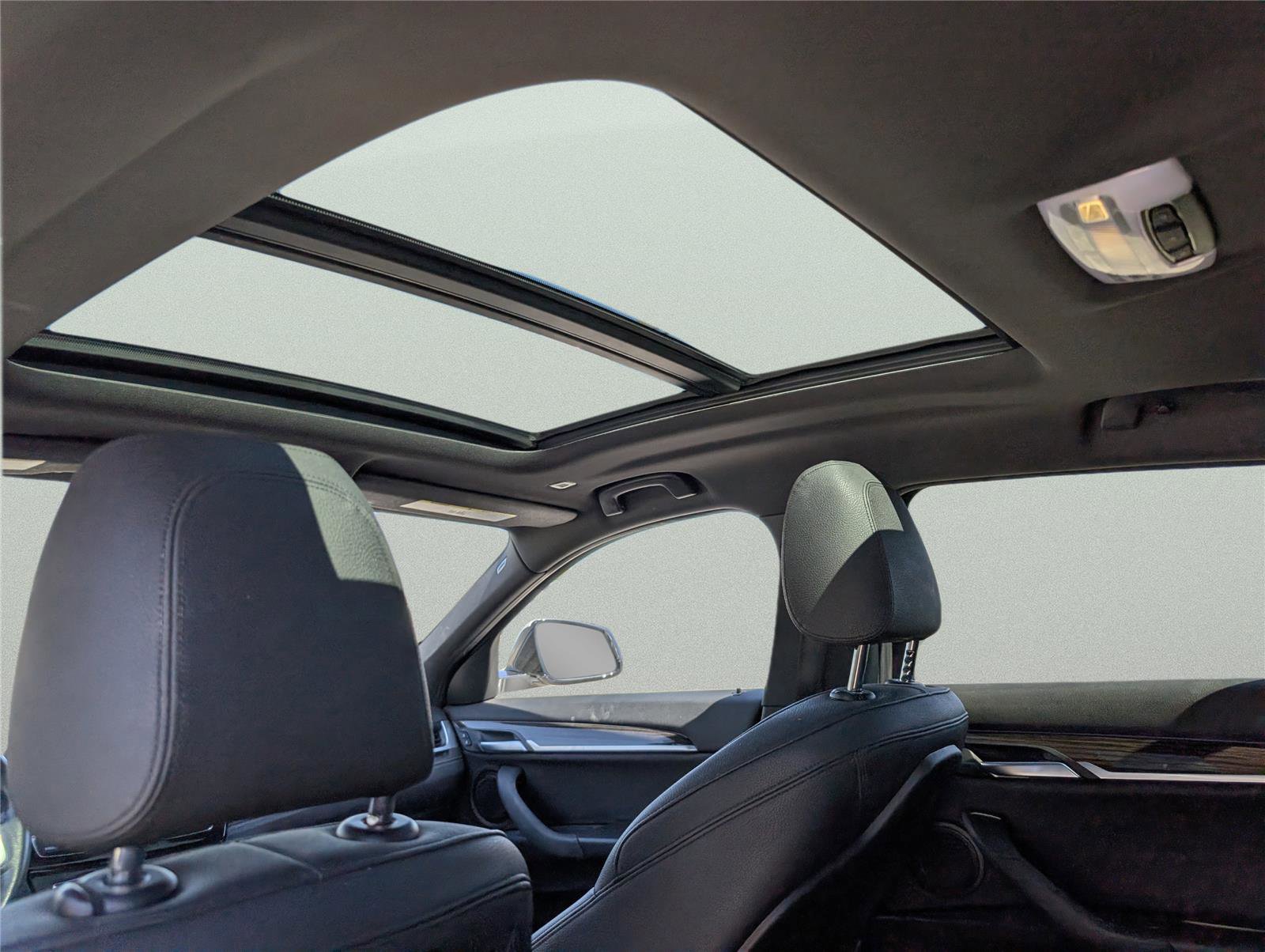 Used 2018 BMW X2 xDrive28i image 33