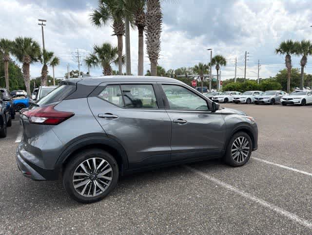 Used 2023 Nissan Kicks SV FWD image 15