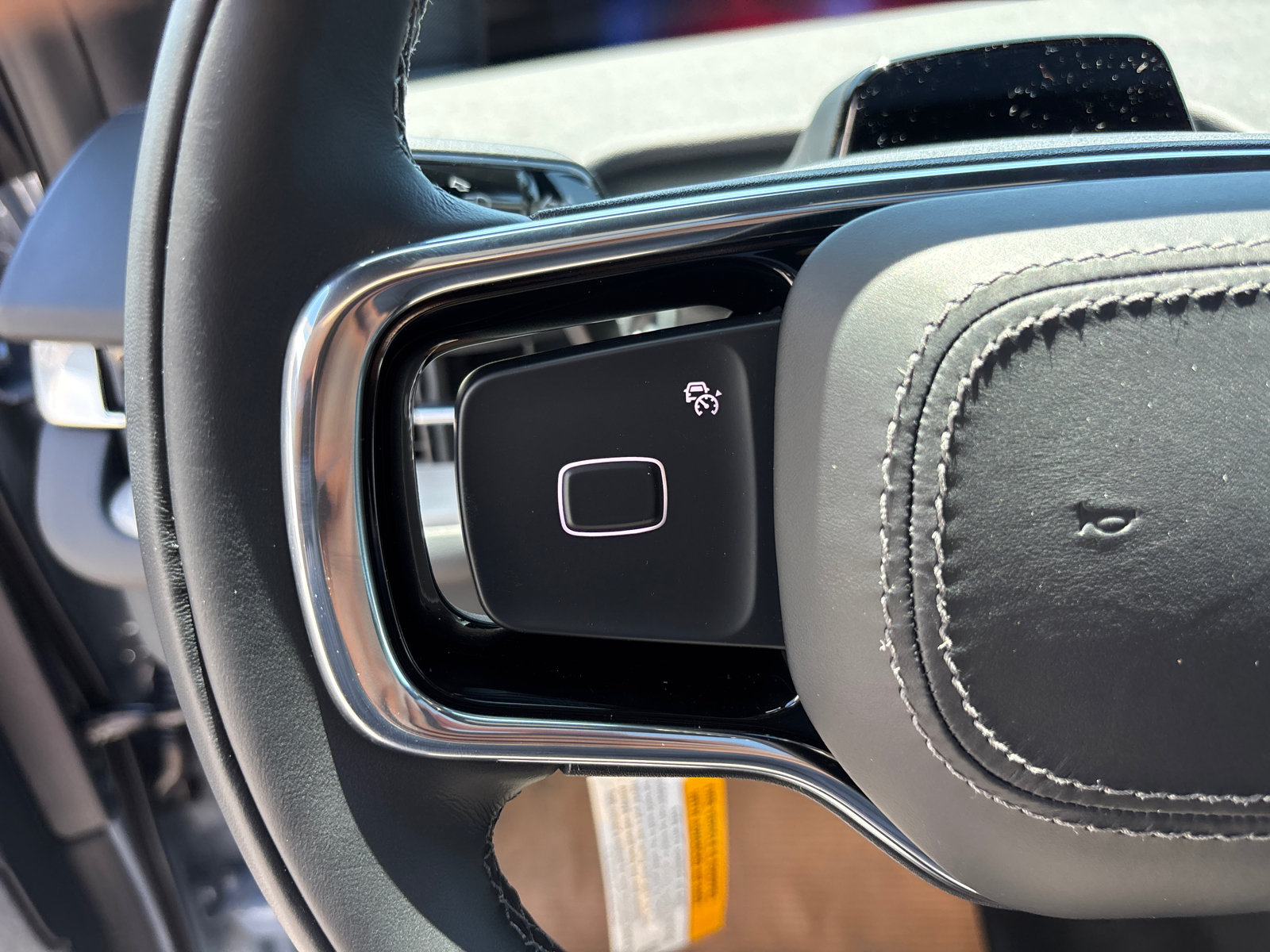 New 2026 Lincoln Navigator Reserve w/ Jet Appearance Package AWD/4WD image 16