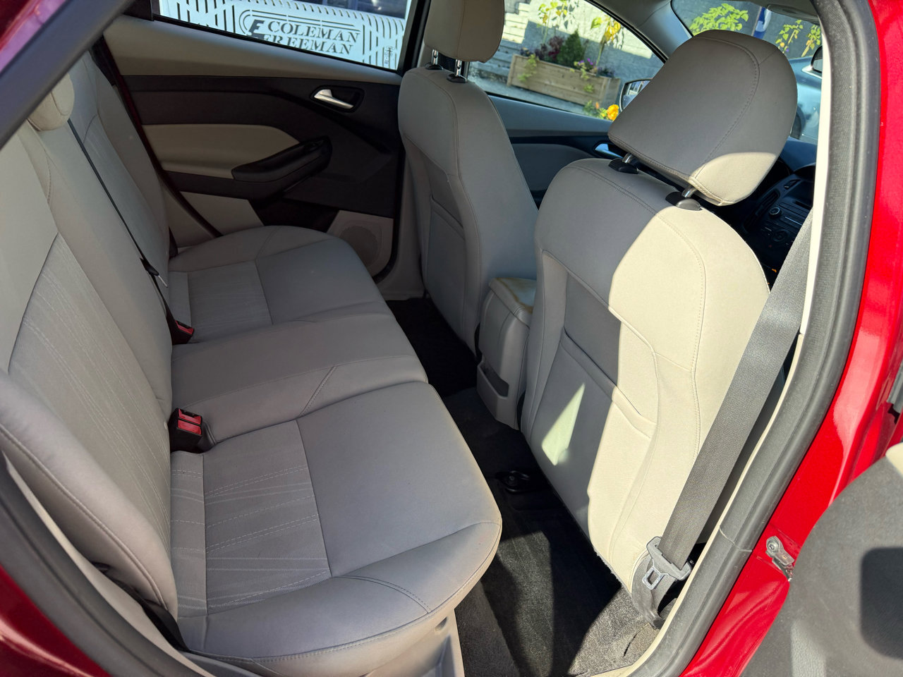 Used 2015 Ford Focus SE image 14