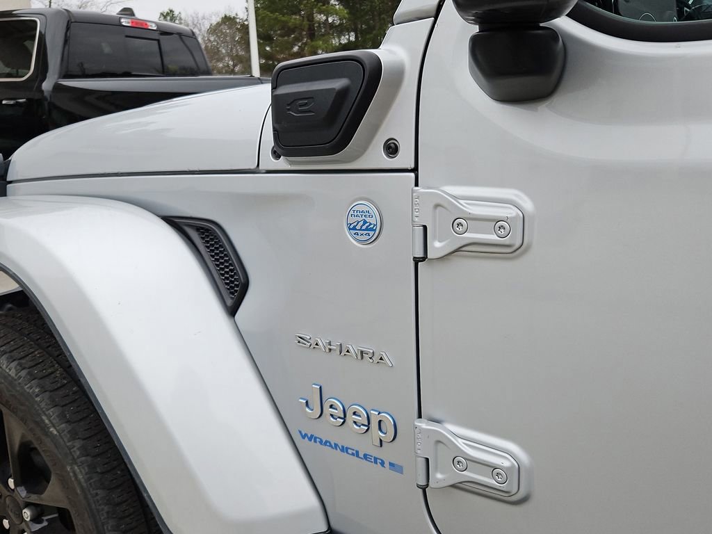 Used 2023 Jeep Wrangler Unlimited Sahara image 7
