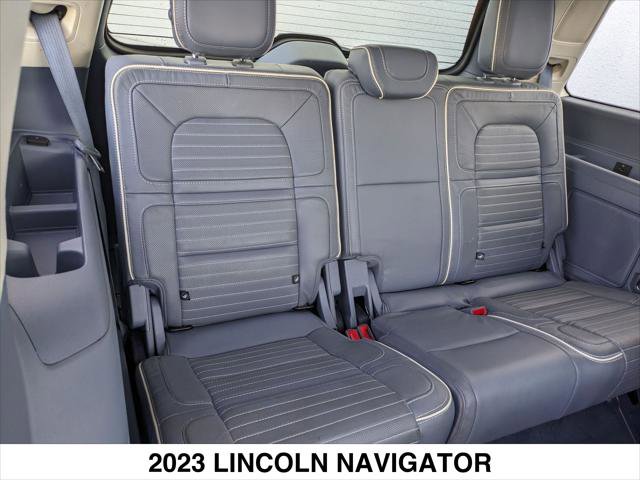 Used 2023 Lincoln Navigator Black Label image 34
