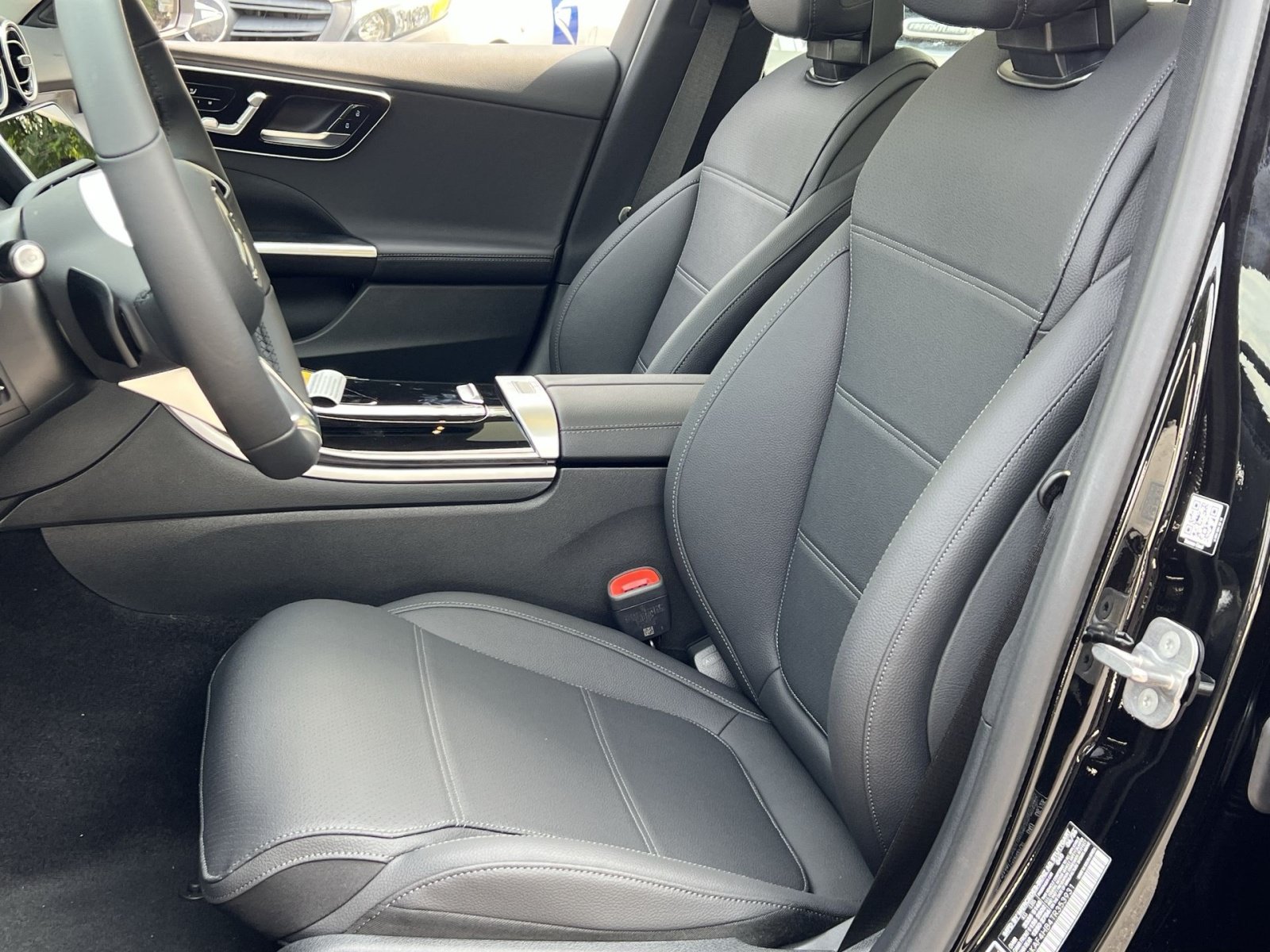 New 2026 Mercedes-Benz C 300 4MATIC Sedan image 18