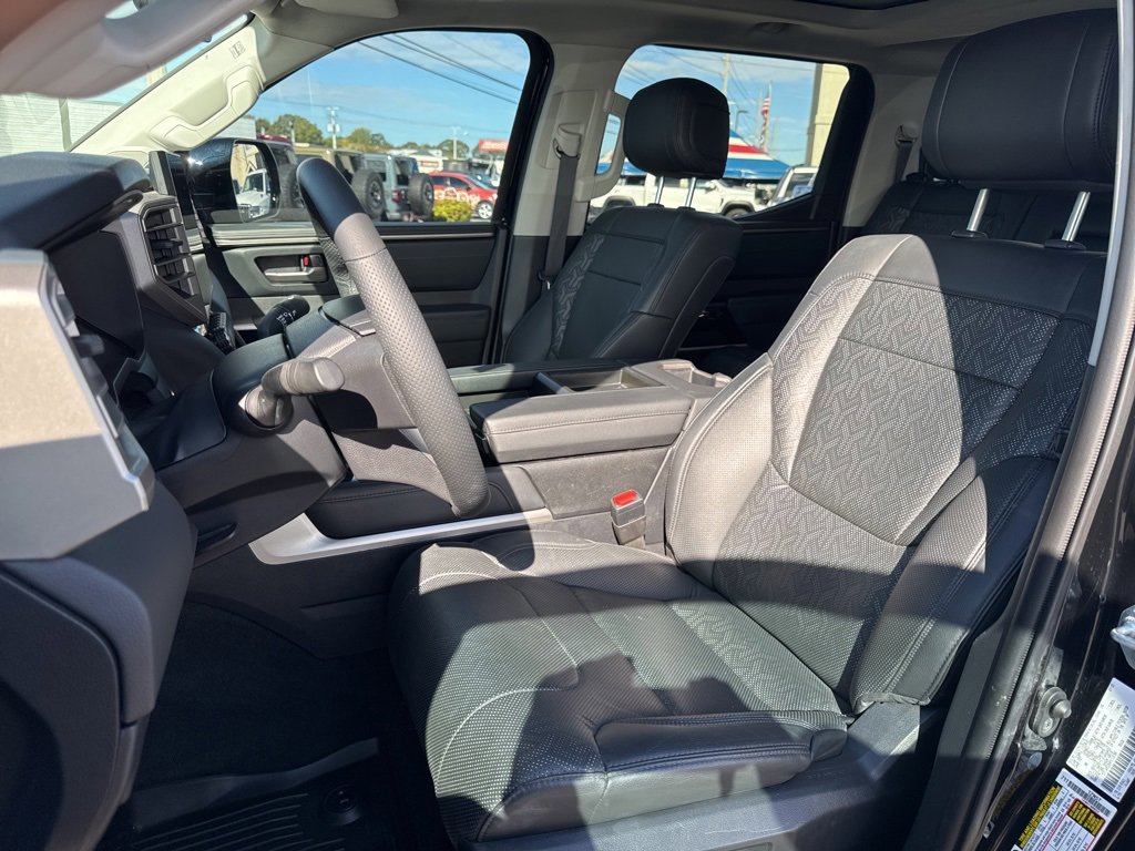 Used 2023 Toyota Tundra Limited image 33