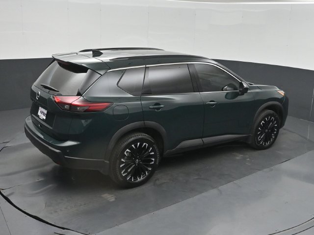 Used 2026 Nissan Rogue Dark Armor FWD image 42