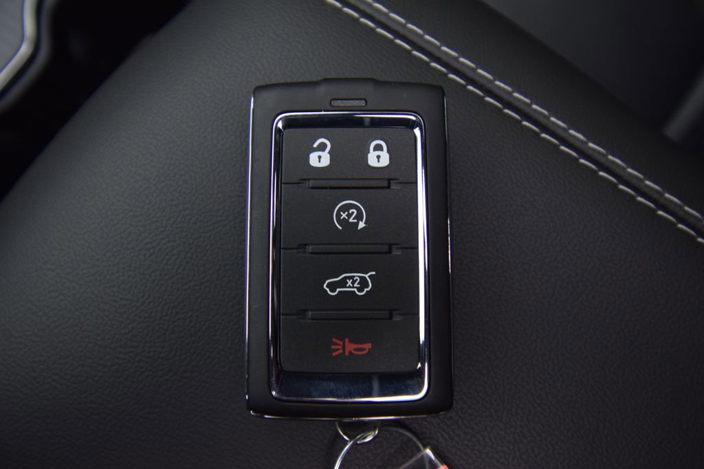 Used 2025 Jeep Grand Cherokee Limited 4xe image 37