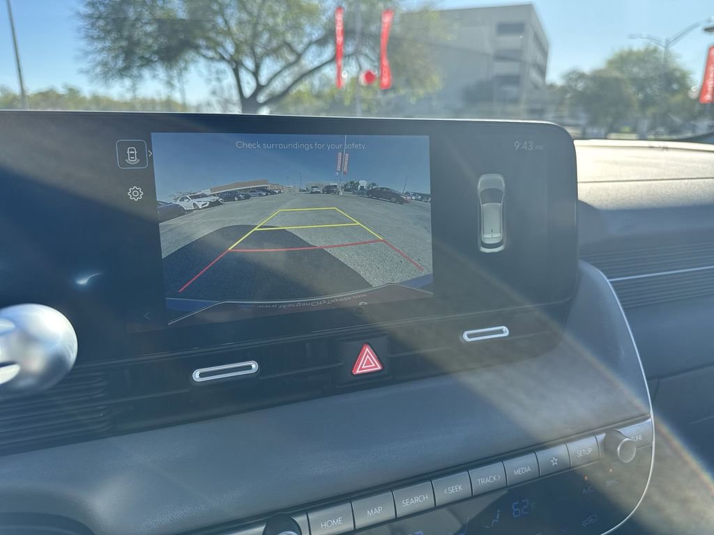 Used 2025 Hyundai Ioniq 5 SEL image 28